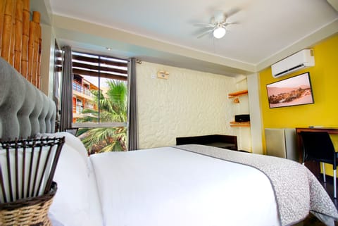 Superior Double Room | Blackout drapes, free WiFi, bed sheets
