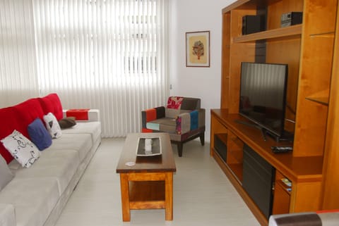 Copacabana, 200 m2 a 30 mts. de la playa