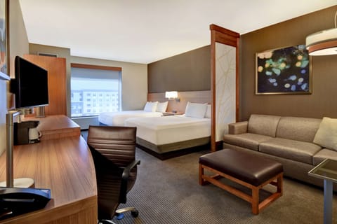 Suite, Multiple Beds, Accessible, Bathtub | Desk, blackout drapes, iron/ironing board, free WiFi