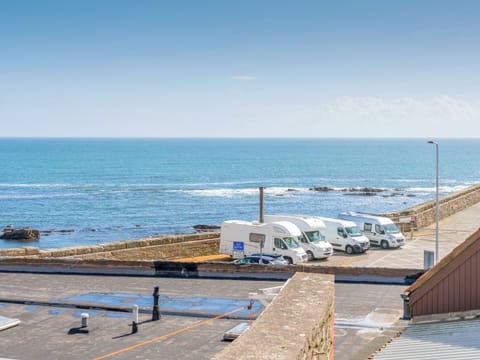 Wonderful seaside views from the property | The Sailmaker&rsquo;s Loft, Anstruther