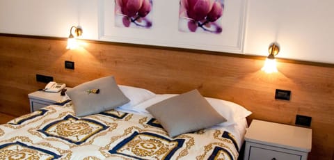 In-room safe, iron/ironing board, free cribs/infant beds, free WiFi