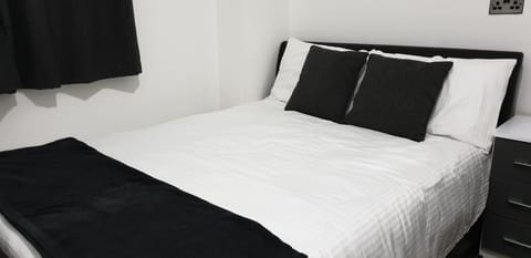 Classic Double Room | Free WiFi, bed sheets