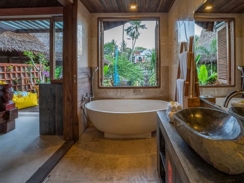 Ethnical One Bedroom with Plunge Pool | Bathroom | Eco-friendly toiletries, hair dryer, bathrobes, slippers