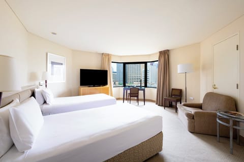 Twin Classic City View | Premium bedding, minibar, in-room safe, desk