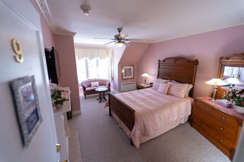 Boles Room (Rm#9) | Individually decorated, individually furnished, iron/ironing board