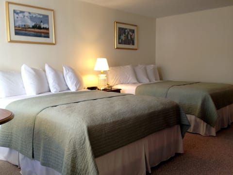 Room, 2 Queen Beds | Free WiFi, bed sheets, alarm clocks