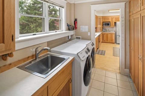 Laundry hallway off of kitchen