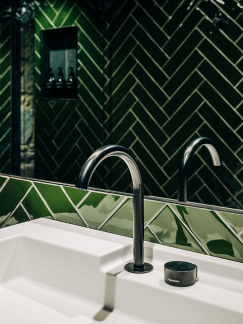 Grove | Bathroom sink