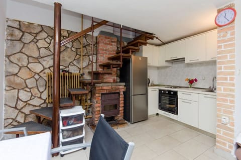 House | Living room | TV