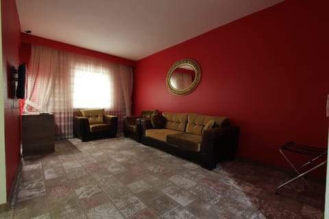 Family Room | Living area | LCD TV