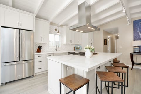 Unit A Kitchen & Island Bar seating