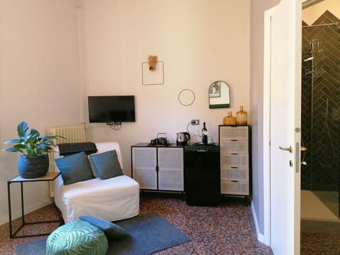 Suite Superior Dependance | Premium bedding, down comforters, in-room safe, desk