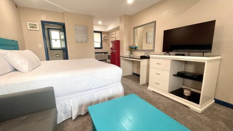 Grand Room | 1 bedroom, premium bedding, in-room safe, individually decorated