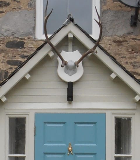 The property is easily seen as you approach from the lane