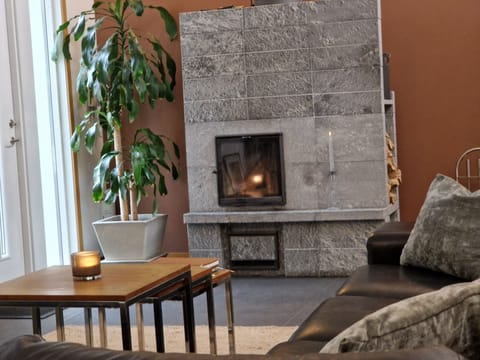 32-inch TV with satellite channels