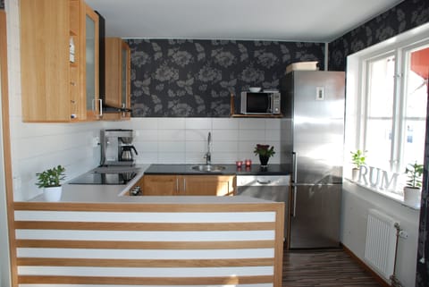 Shared fridge, microwave, highchair