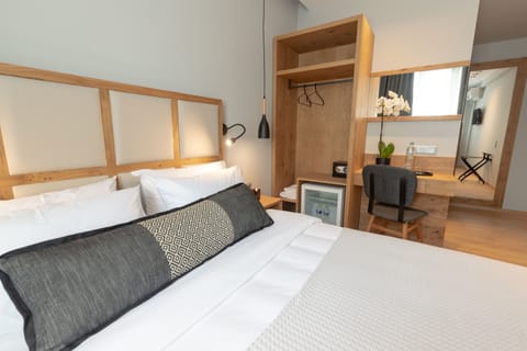 Double or Twin Room, 1 Double or 2 Twin Beds | In-room safe, desk, free WiFi, bed sheets