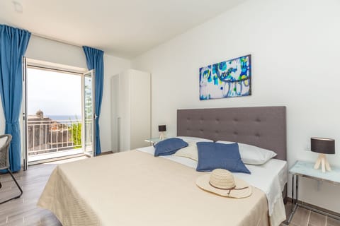 Premium Villa (3 Bedrooms) | 3 bedrooms, iron/ironing board, cribs/infant beds, travel crib