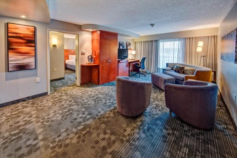 Suite, 1 Bedroom | In-room safe, desk, iron/ironing board, free cribs/infant beds