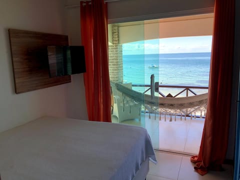 Suite Mar Casal | Blackout drapes, free WiFi, bed sheets