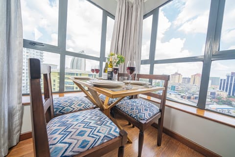 Premium Apartment, 2 Bedrooms | In-room dining