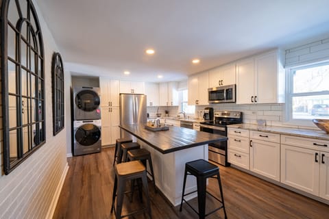 Large bright fully stocked kitchen