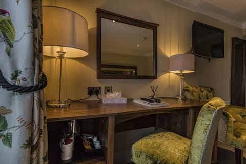 Classic Double Room | In-room safe, laptop workspace, blackout drapes, iron/ironing board