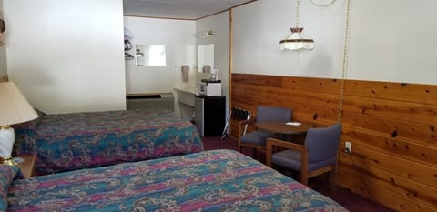 Basic Double Room | In-room safe, iron/ironing board, rollaway beds, free WiFi