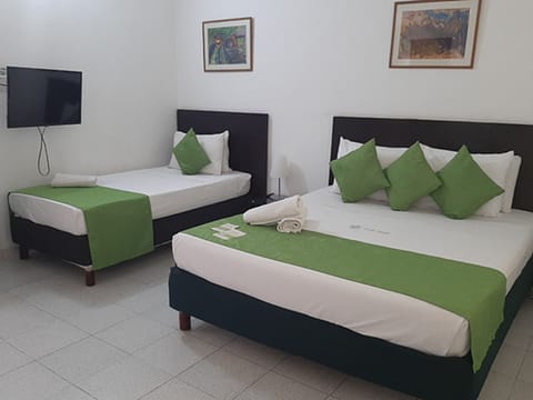 Standard Triple Room | In-room safe, desk, iron/ironing board, free WiFi