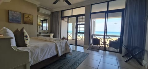 Deluxe Room, 1 Bedroom, Ocean View, Oceanfront | Beach/ocean view