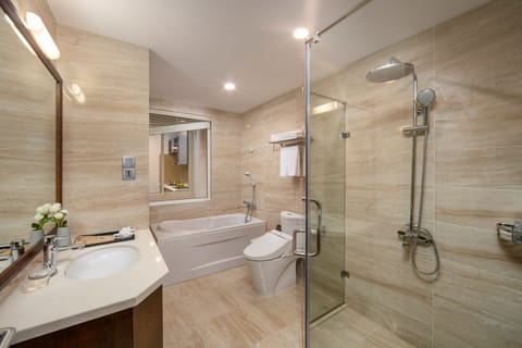 Family Apartment | Bathroom | Separate tub and shower, deep soaking tub, rainfall showerhead
