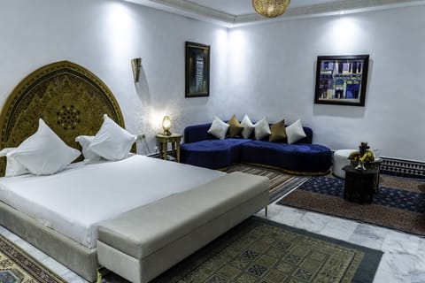 Luxury Room | Premium bedding, minibar, in-room safe, desk