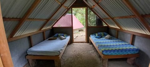Basic Cabin | Bed sheets