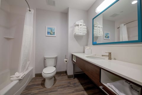 Room, 2 Queen Beds, Accessible (Hearing) | Bathroom | Combined shower/tub, designer toiletries, hair dryer, towels