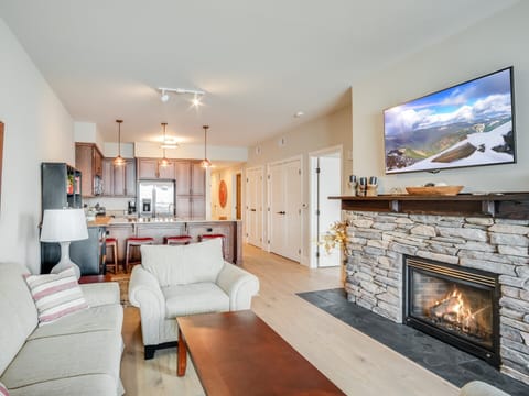 Condo 7302 - Main Living Space