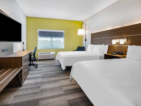 Standard Room, 2 Queen Beds | Premium bedding, pillowtop beds, in-room safe, laptop workspace