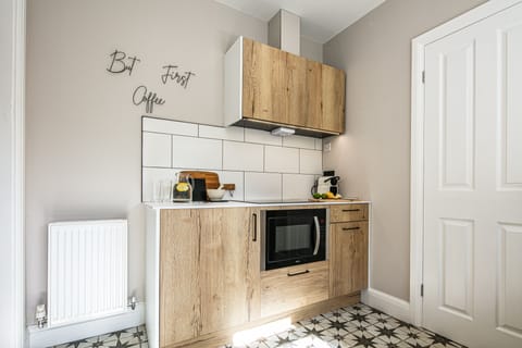 Superior Studio Suite, 1 Bedroom, Kitchen, Ground Floor | Private kitchen | Fridge, espresso maker, coffee/tea maker, electric kettle