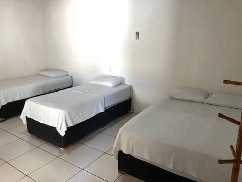 Quadruple Room | Minibar, free WiFi, bed sheets