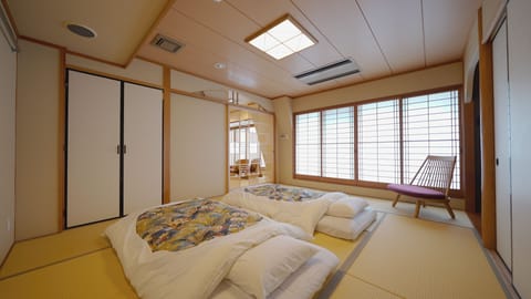 Japanese Deluxe Room | In-room safe, individually decorated, desk, free WiFi