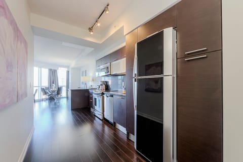 Presidential Suite, 2 Bedrooms, 2 Bathrooms, City View, Balcony | Private kitchen | Full-size fridge, microwave, oven, stovetop