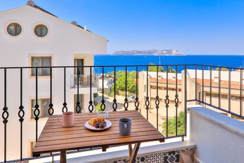 Superior Apartment, Sea View | Balcony view