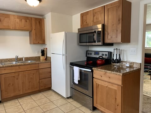 Business Apartment, 2 Bedrooms, Kitchen (The Palace) | Private kitchen | Full-size fridge, oven, stovetop, dishwasher