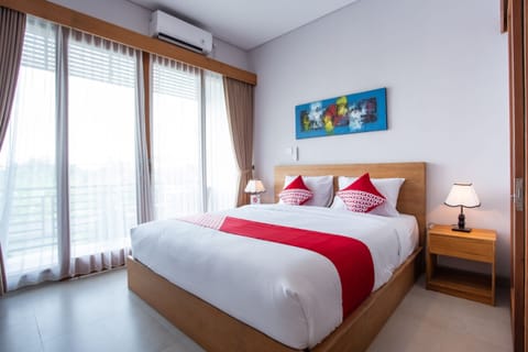 Standard Double Room | Desk, free WiFi, bed sheets