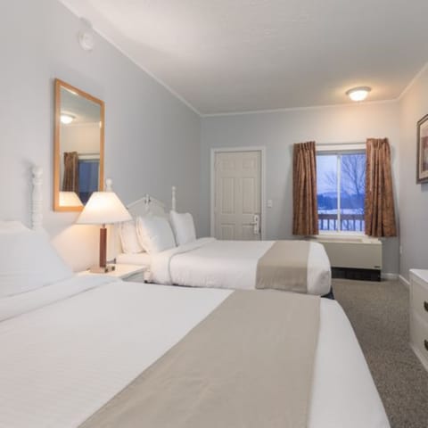 Room, 2 Queen Beds, Lake View | Premium bedding, pillowtop beds, blackout drapes, free WiFi