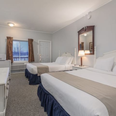 Room, 2 Queen Beds, Lake View | Premium bedding, pillowtop beds, blackout drapes, free WiFi