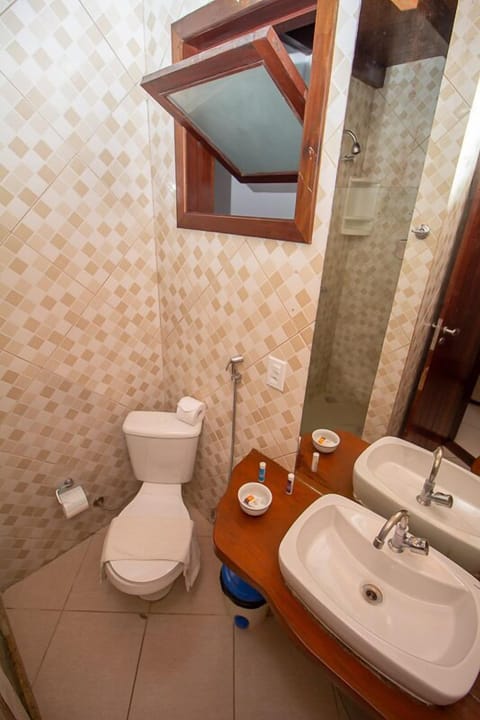 Family Duplex | Bathroom | Shower, hair dryer, towels