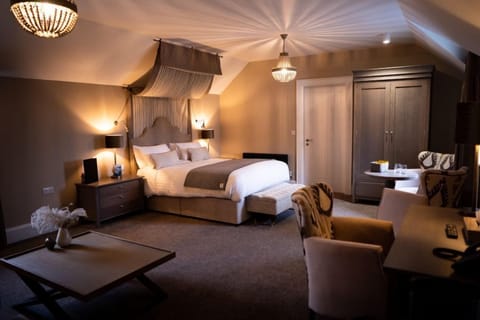 The Salthouse Suite | Egyptian cotton sheets, premium bedding, in-room safe