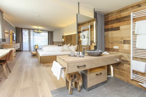Junior Studio, Balcony | Room amenity