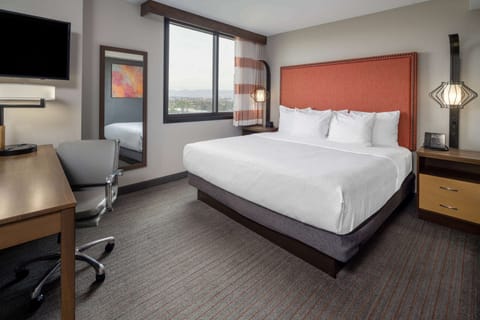 Suite, Multiple Beds, Non Smoking (Two-Room Suite) | Premium bedding, pillowtop beds, desk, laptop workspace