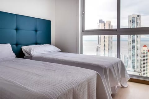 Deluxe Apartment, 3 Bedrooms | Room amenity